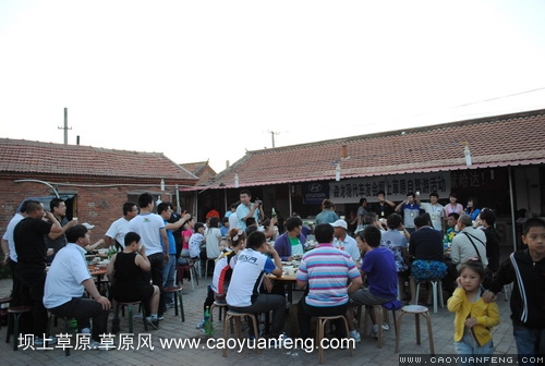 現(xiàn)代車友會 壩上旅游第一天