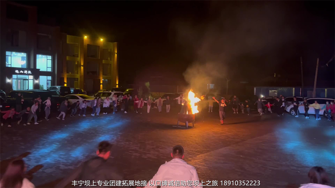 理想汽車3天2晚豐寧壩上草原團(tuán)建拓展