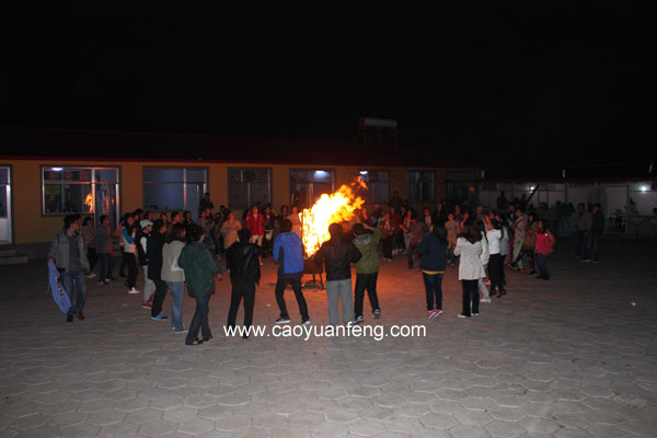 中公教育160人團(tuán)隊(duì)初秋豐寧壩上行