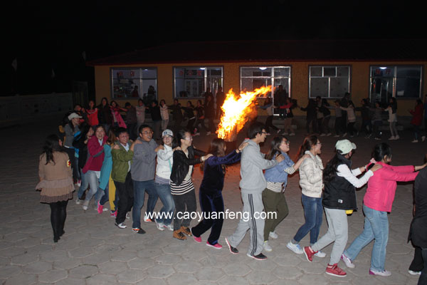 中公教育160人團(tuán)隊(duì)初秋豐寧壩上行