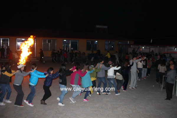中公教育160人團(tuán)隊(duì)初秋豐寧壩上行